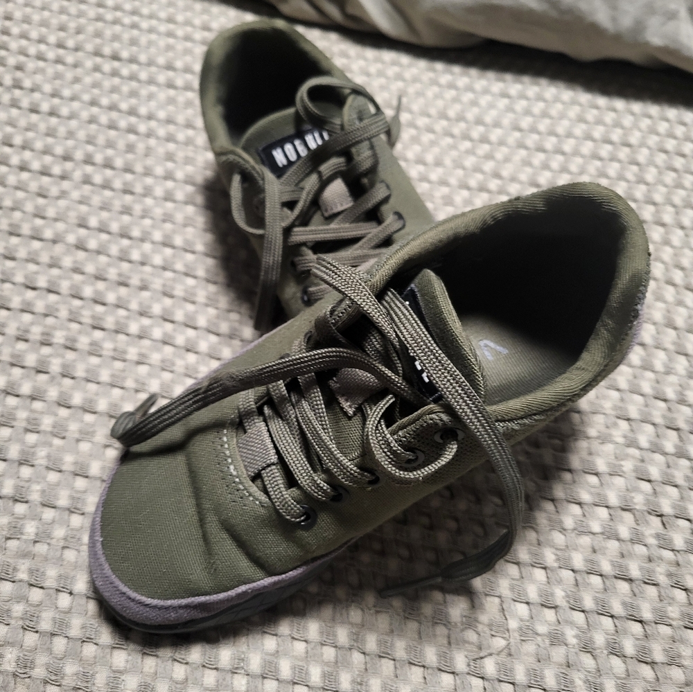 NOBULL Canvas Trainer Moss Green Women’s 6 - Picture 3 of 10